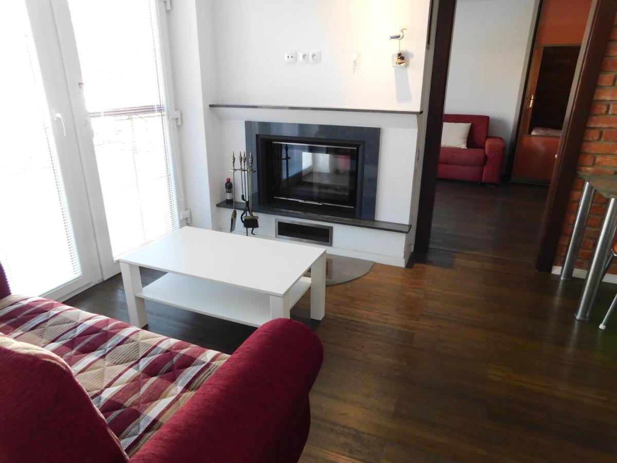 Apartmanovy Penzion Бойнице Екстериор снимка