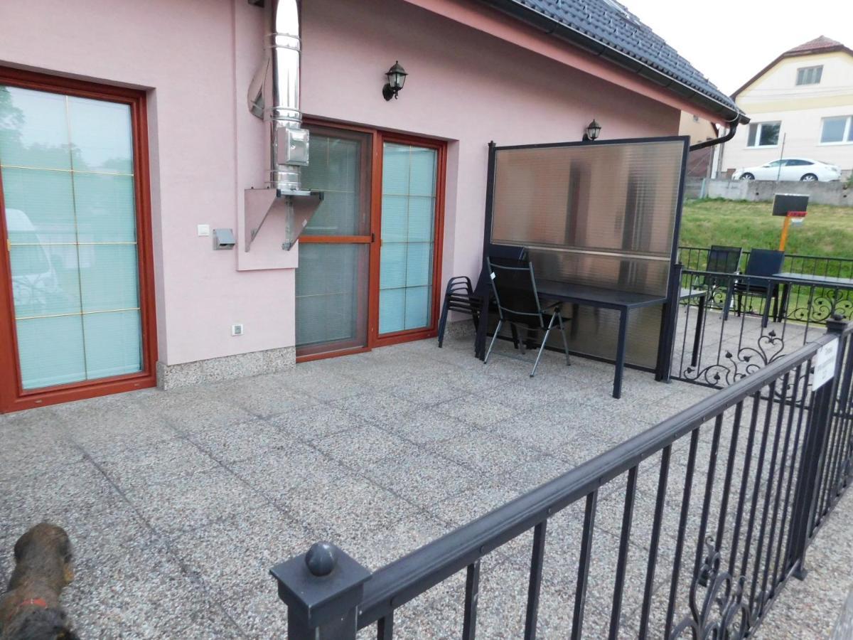 Apartmanovy Penzion Бойнице Екстериор снимка