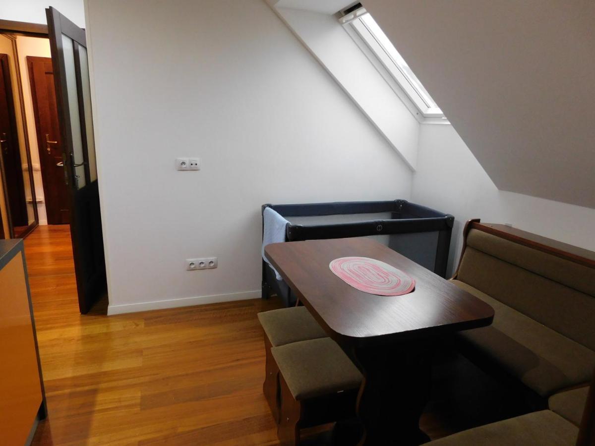 Apartmanovy Penzion Бойнице Екстериор снимка